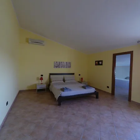 La Mansarda It アパート *